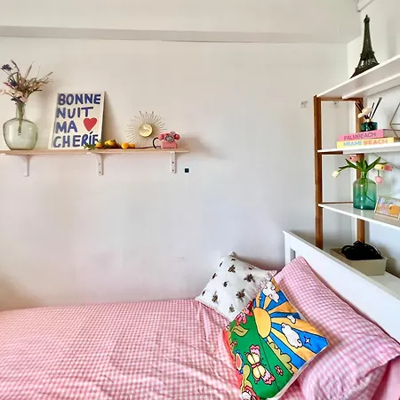 Apartment Centre Orsay *